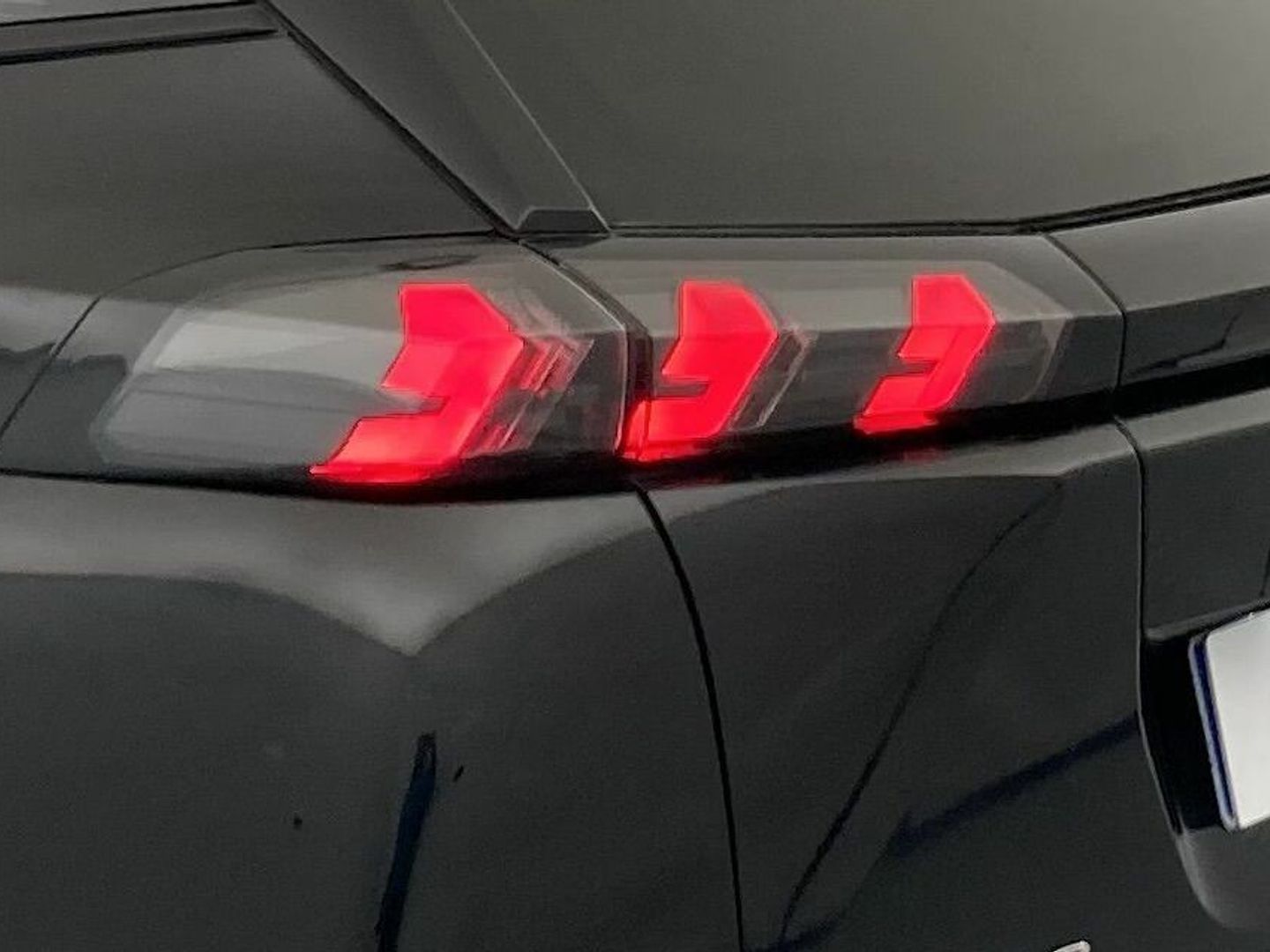 Peugeot 2008 BlueHDi 130 S&S GT EAT8 96 kW (130 CV)