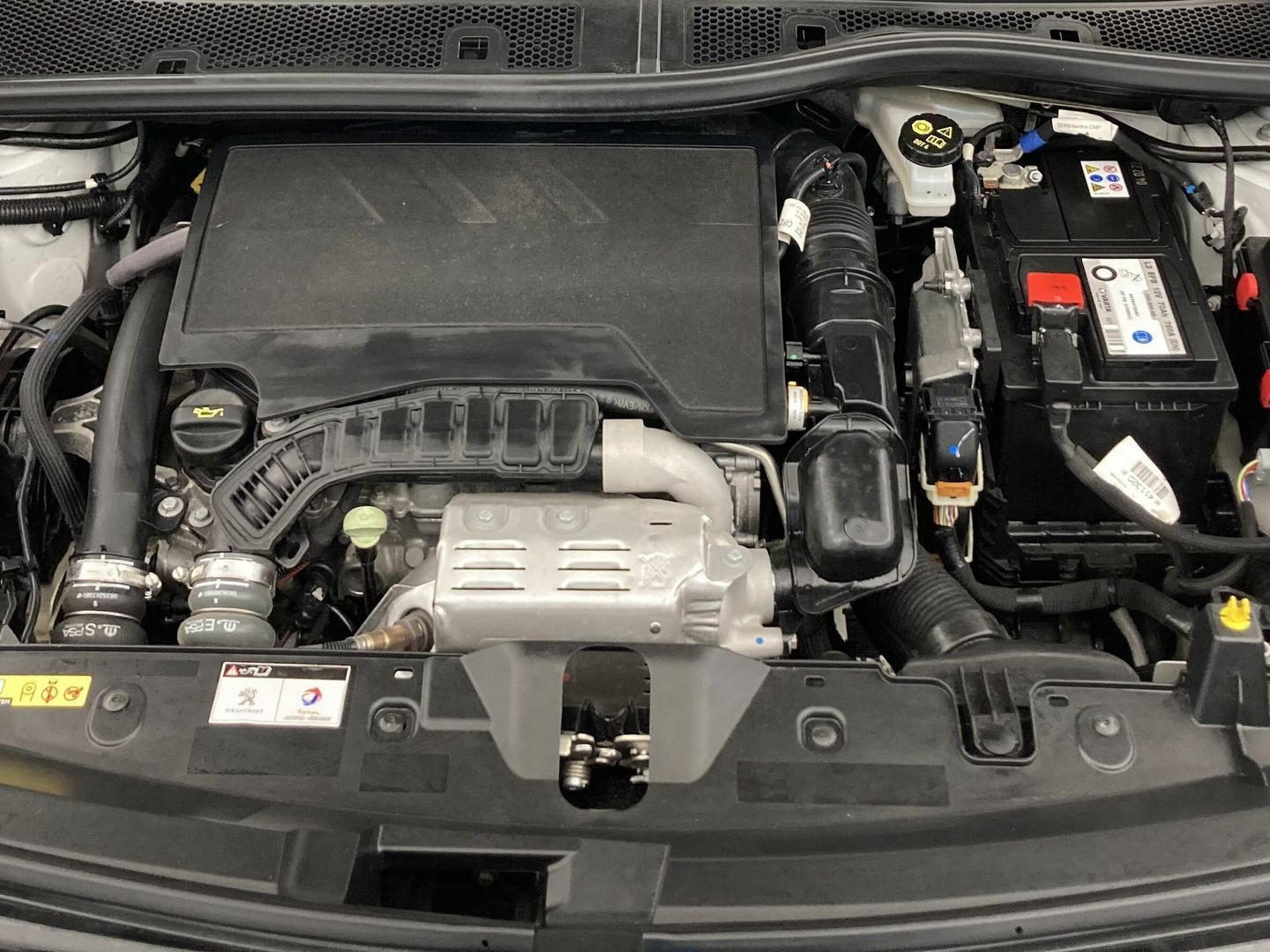 Peugeot 2008 PureTech 130 S&S GT EAT8 96 kW (130 CV)
