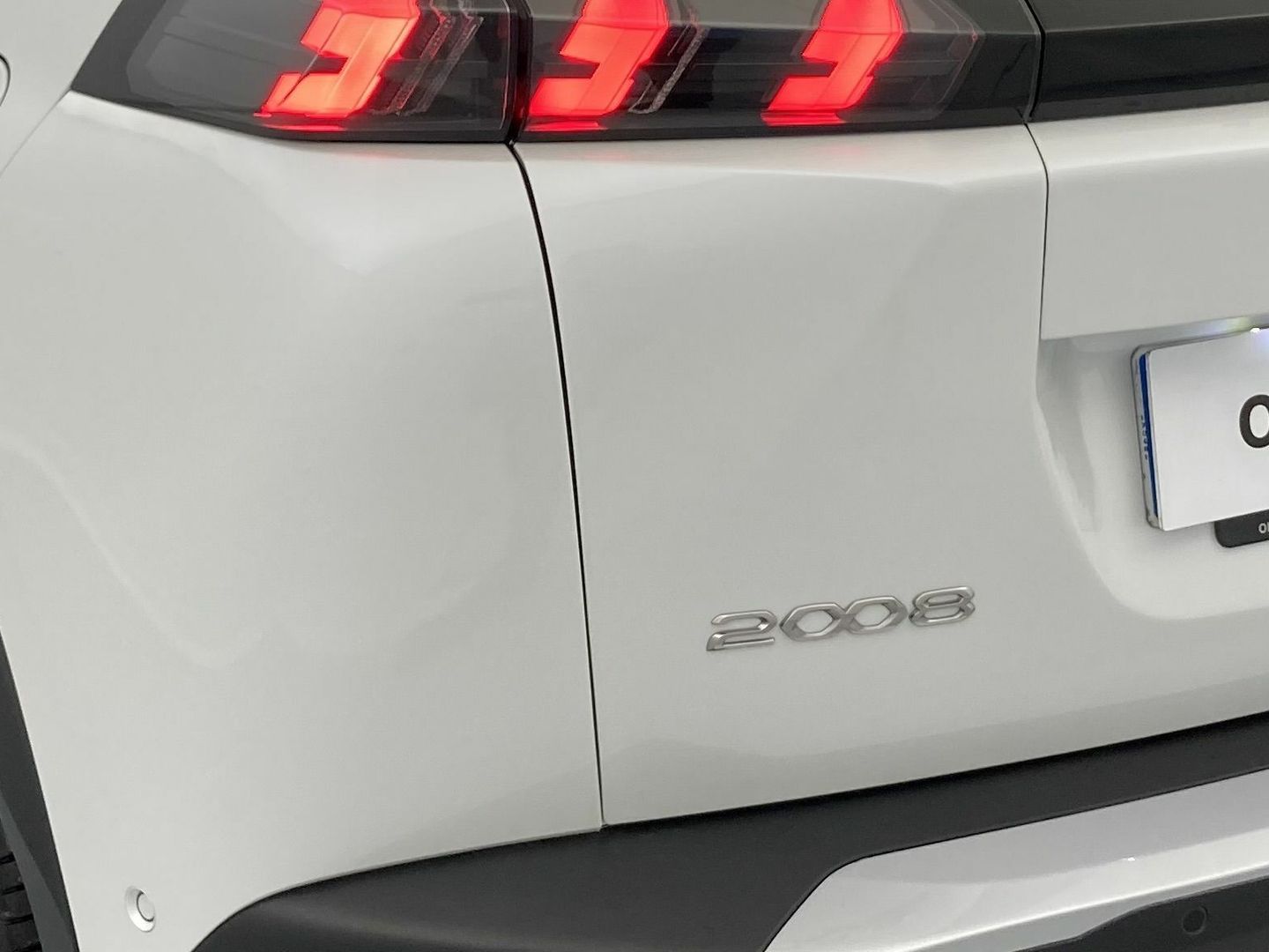 Peugeot 2008 PureTech 130 S&S GT EAT8 96 kW (130 CV)