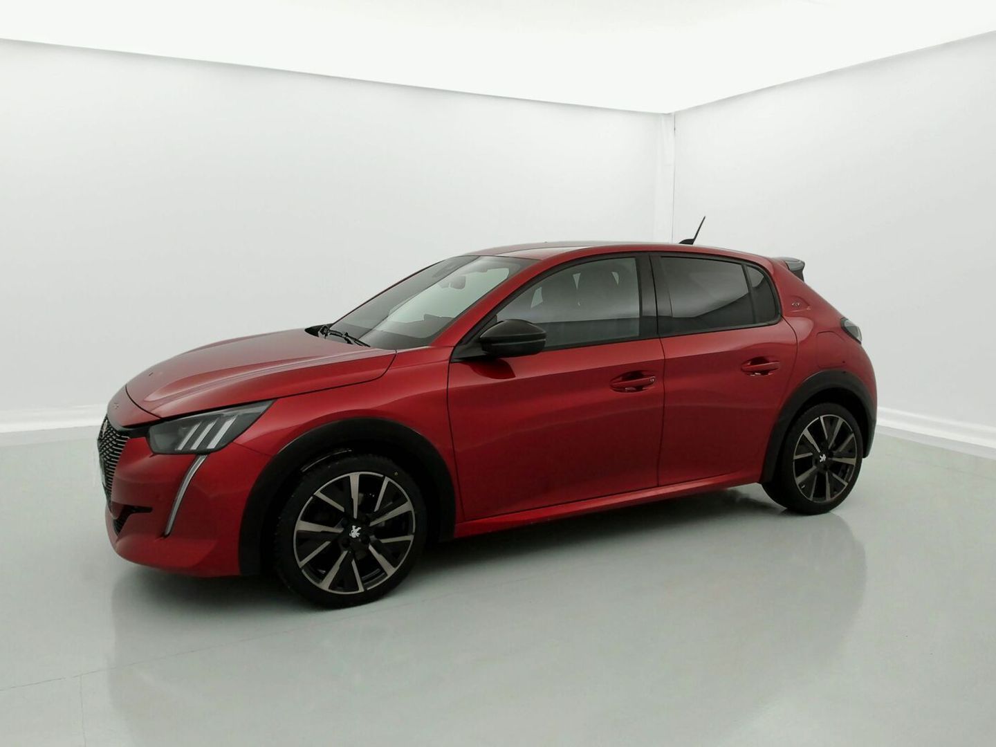 Peugeot 208 PureTech 100 GT EAT8 75 kW (100 CV)