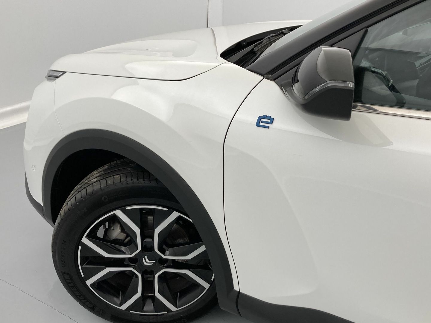 Citroen ë-C4 eléctrico 50kWh Shine 100 kW (136 CV)