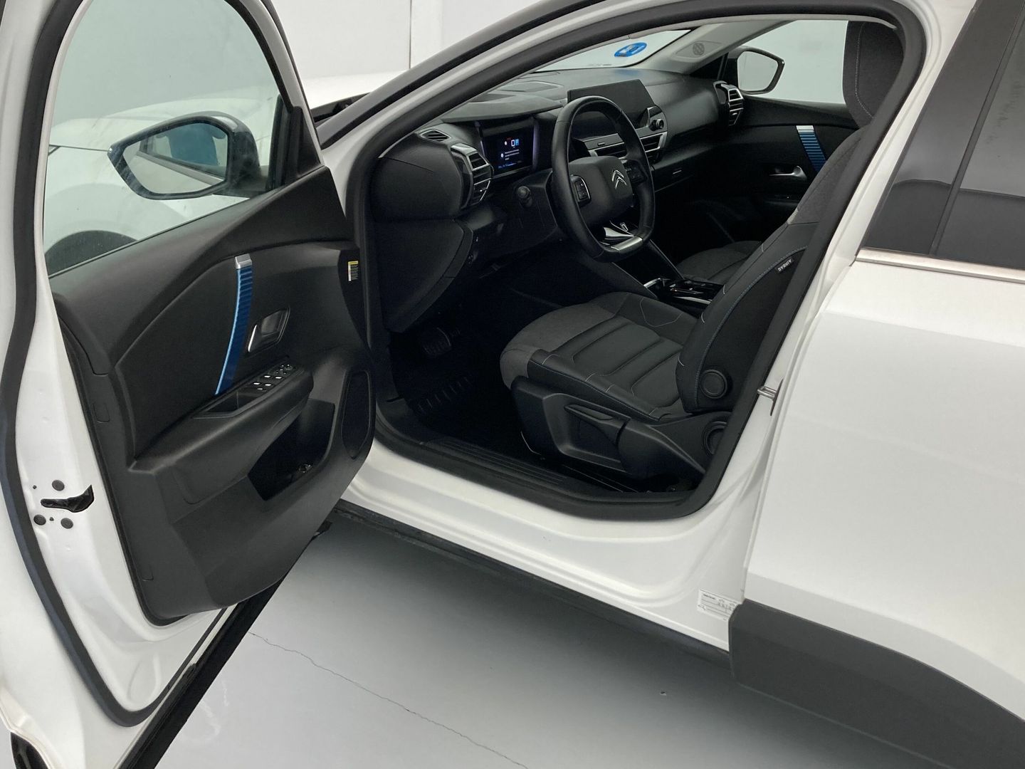 Citroen ë-C4 eléctrico 50kWh Shine 100 kW (136 CV)
