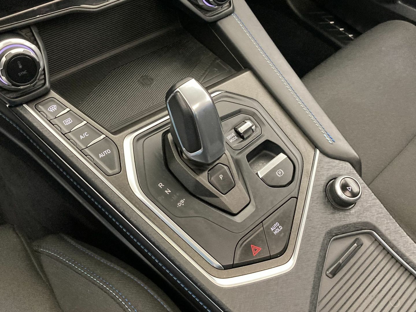 Lynk & Co 01 1.5 PHEV 192 kW (261 CV)