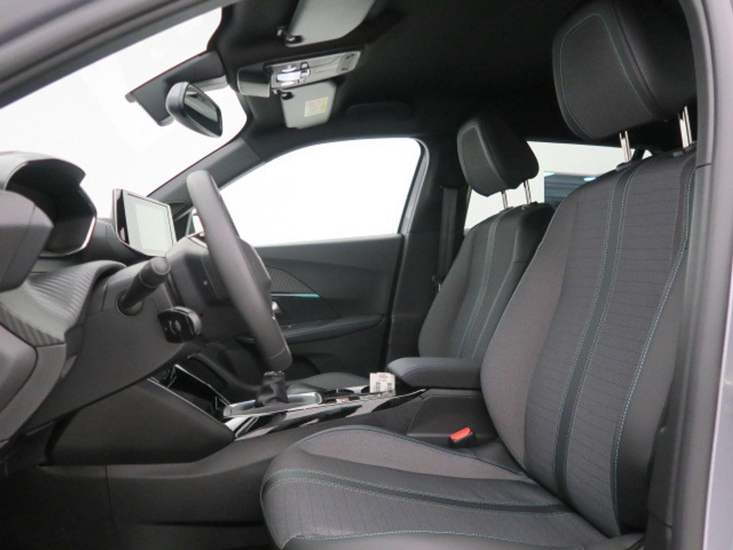 Peugeot 2008 PureTech 130 S&S Allure 96 kW (130 CV)