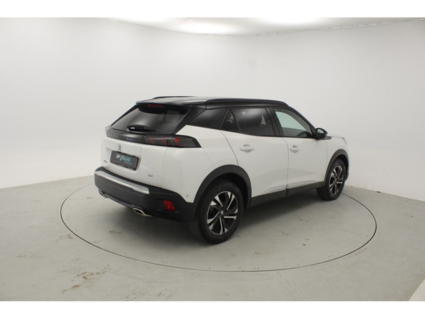 Peugeot 2008 PureTech 130 S&S GT EAT8 96 kW (130 CV)