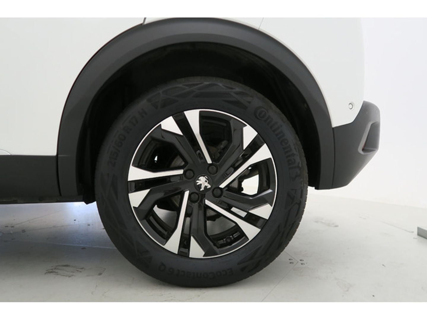 Peugeot 2008 PureTech 130 S&S GT EAT8 96 kW (130 CV)