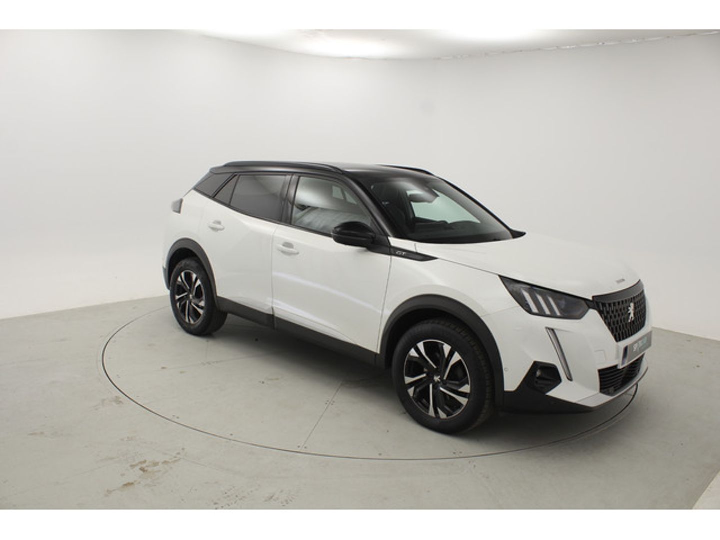 Peugeot 2008 PureTech 130 S&S GT EAT8 96 kW (130 CV)