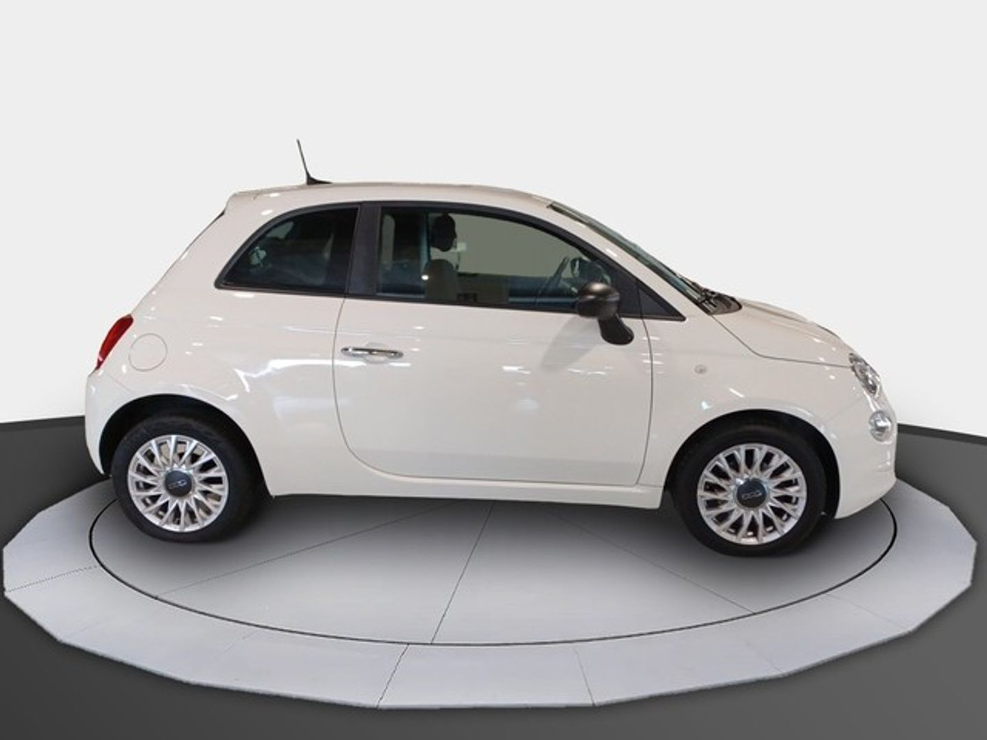 Fiat 500 1.0 Hybrid Cult 51 kW (70 CV)