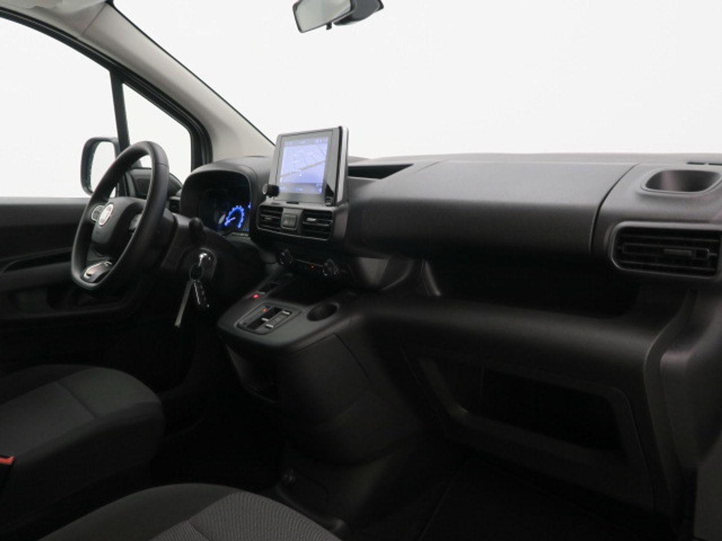 Fiat e-Doblò Furgón 50kWh L1H1 100 kW (136 CV)