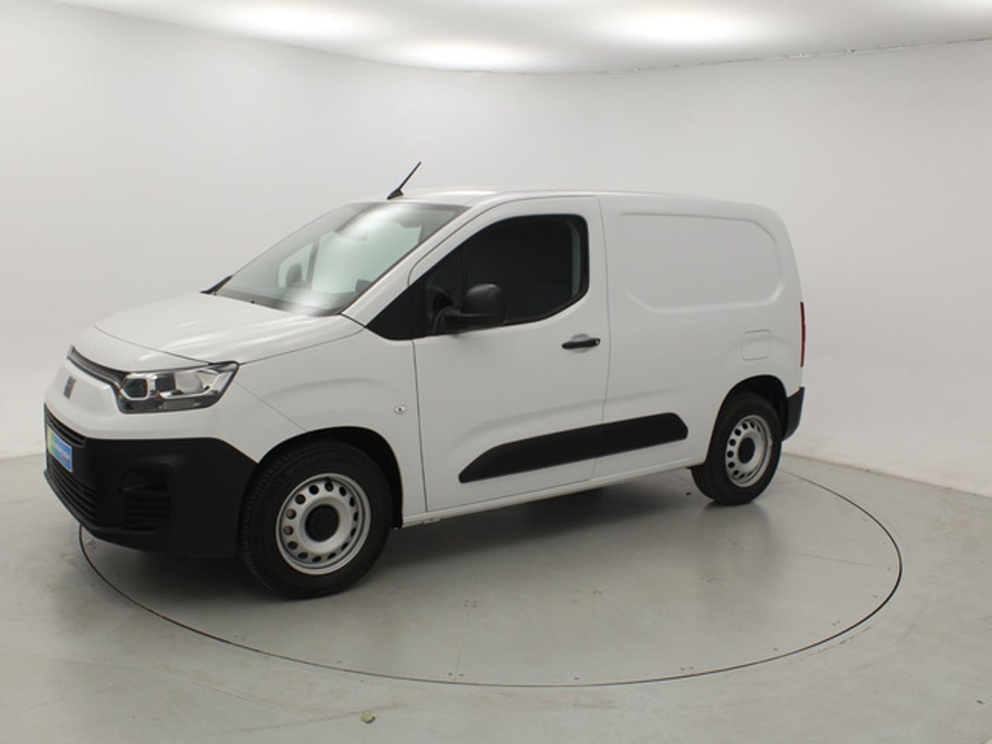 Fiat e-Doblò Furgón 50kWh L1H1 100 kW (136 CV)