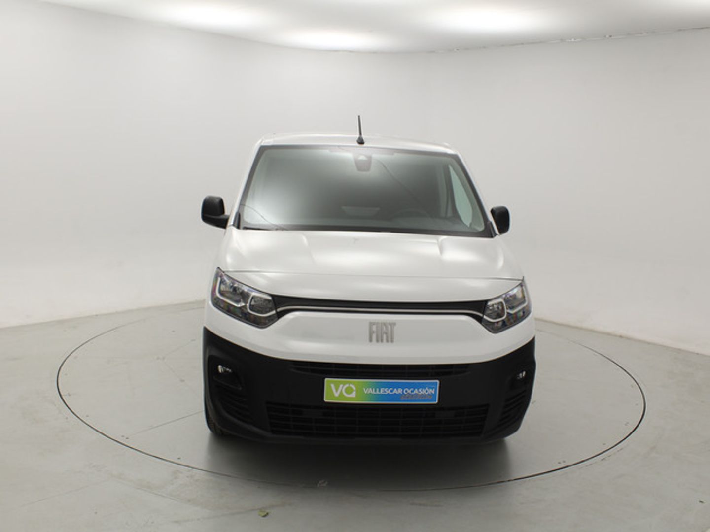 Fiat e-Doblò Furgón 50kWh L1H1 100 kW (136 CV)