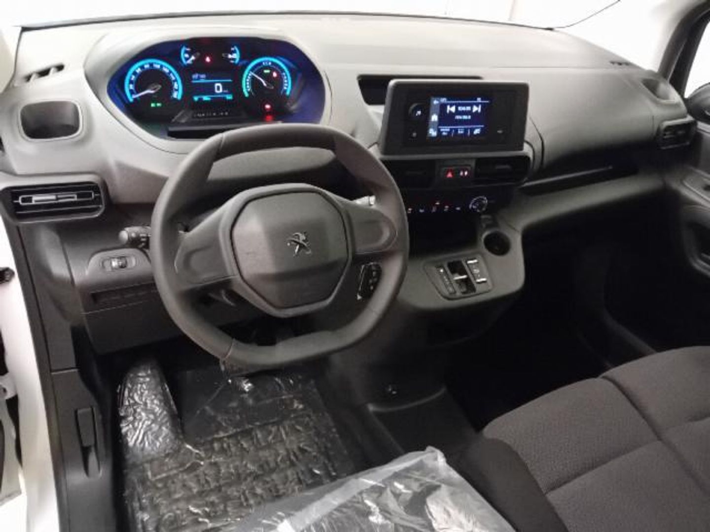 Peugeot e-Partner e-Electico Standard 800kg 100 kW (136 CV)