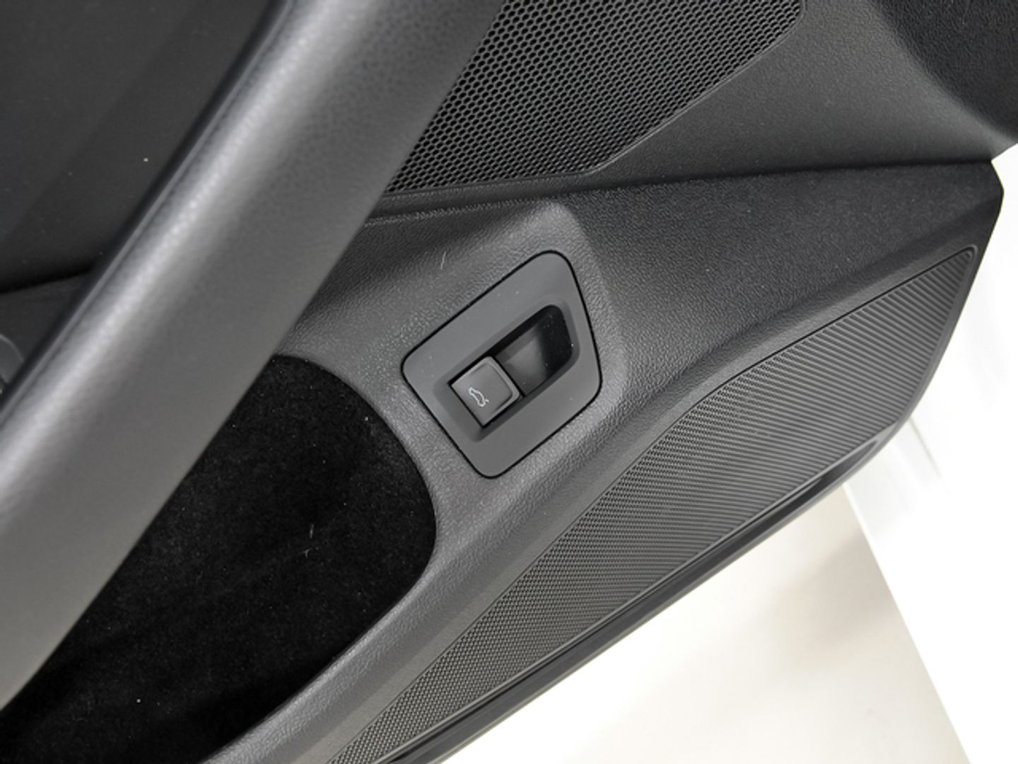 Volkswagen Arteon R-Line 2.0 TDI 110 kW (150 CV) DSG