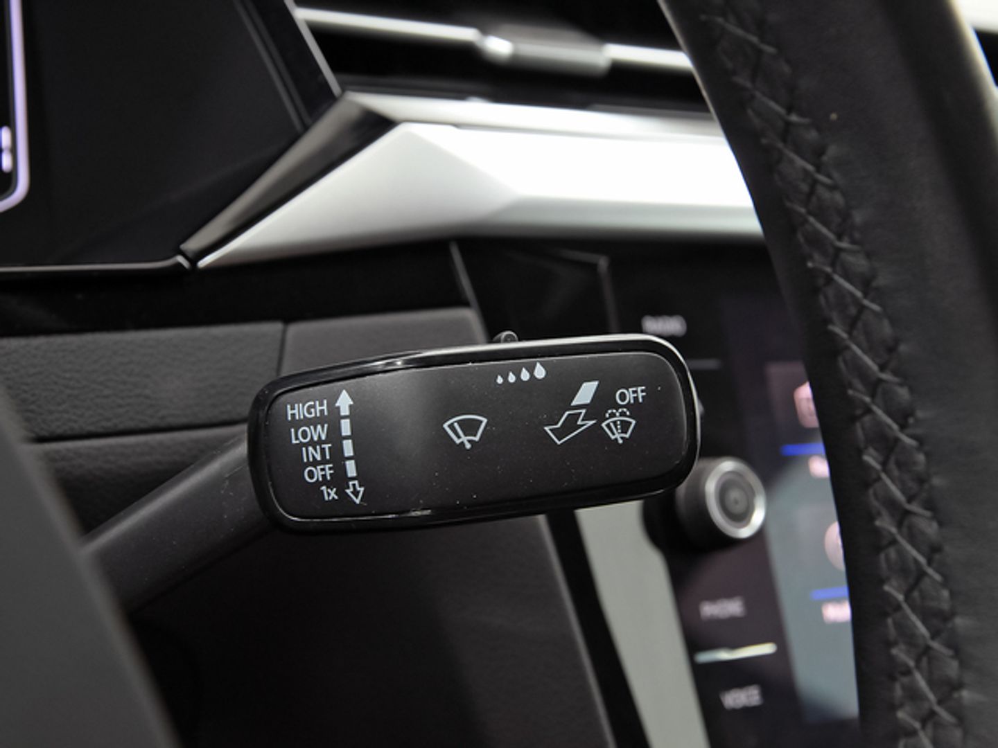 Volkswagen Arteon R-Line 2.0 TDI 110 kW (150 CV) DSG