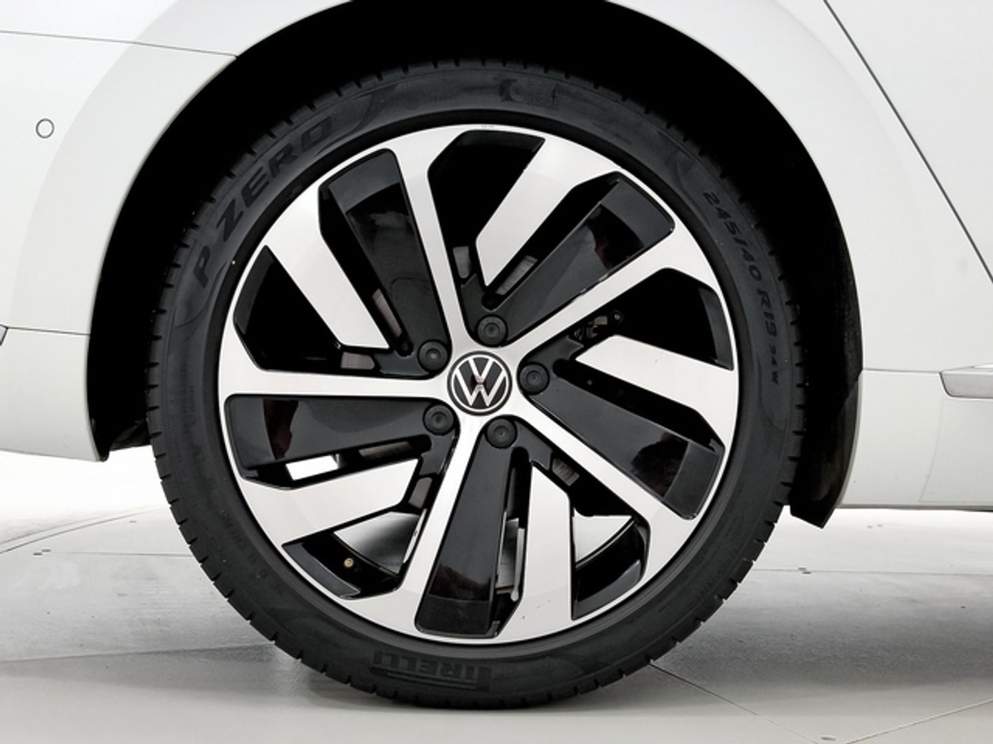 Volkswagen Arteon R-Line 2.0 TDI 110 kW (150 CV) DSG