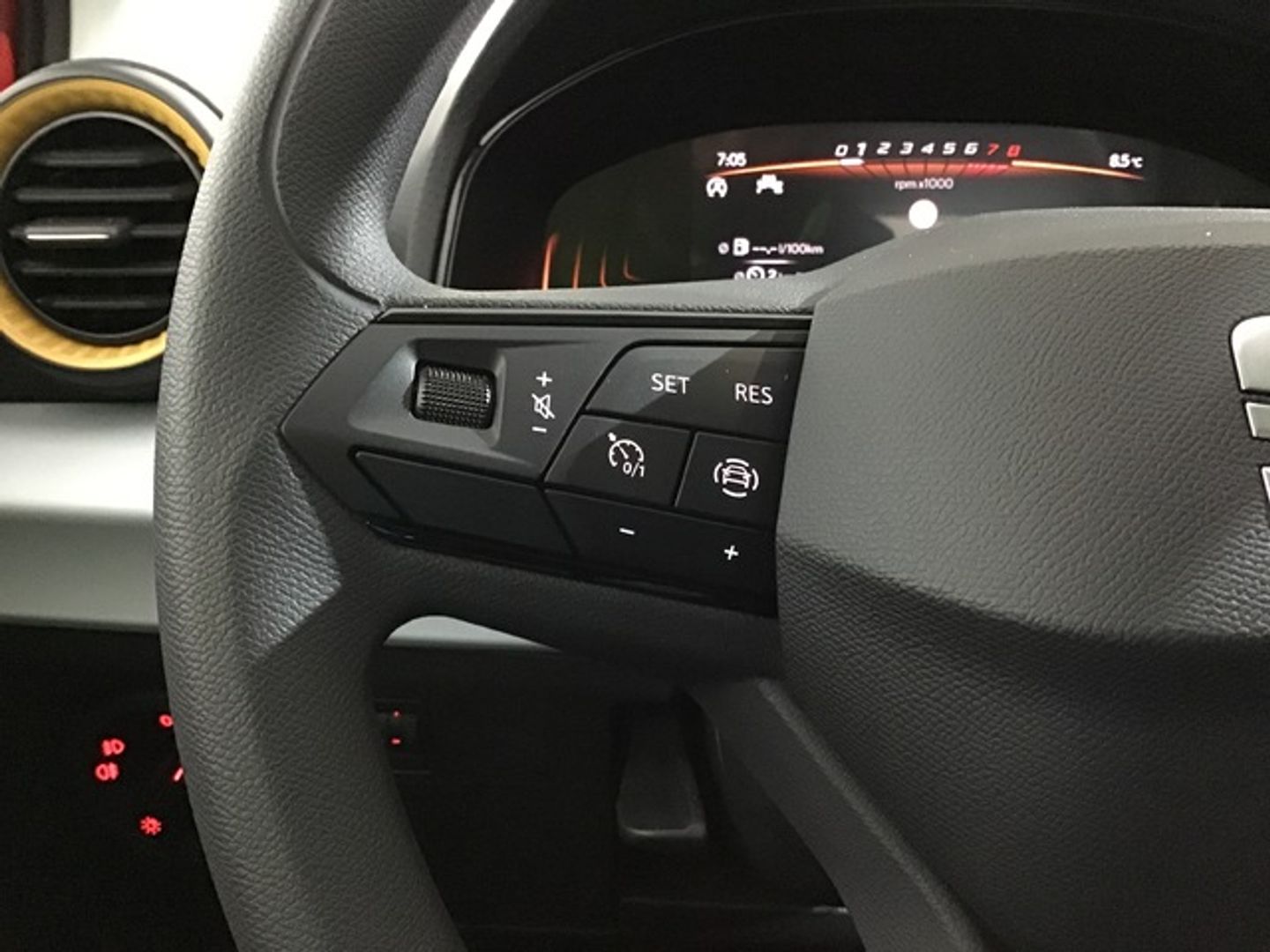 SEAT Ibiza 1.0 TSI Reference XM 70 kW (95 CV)