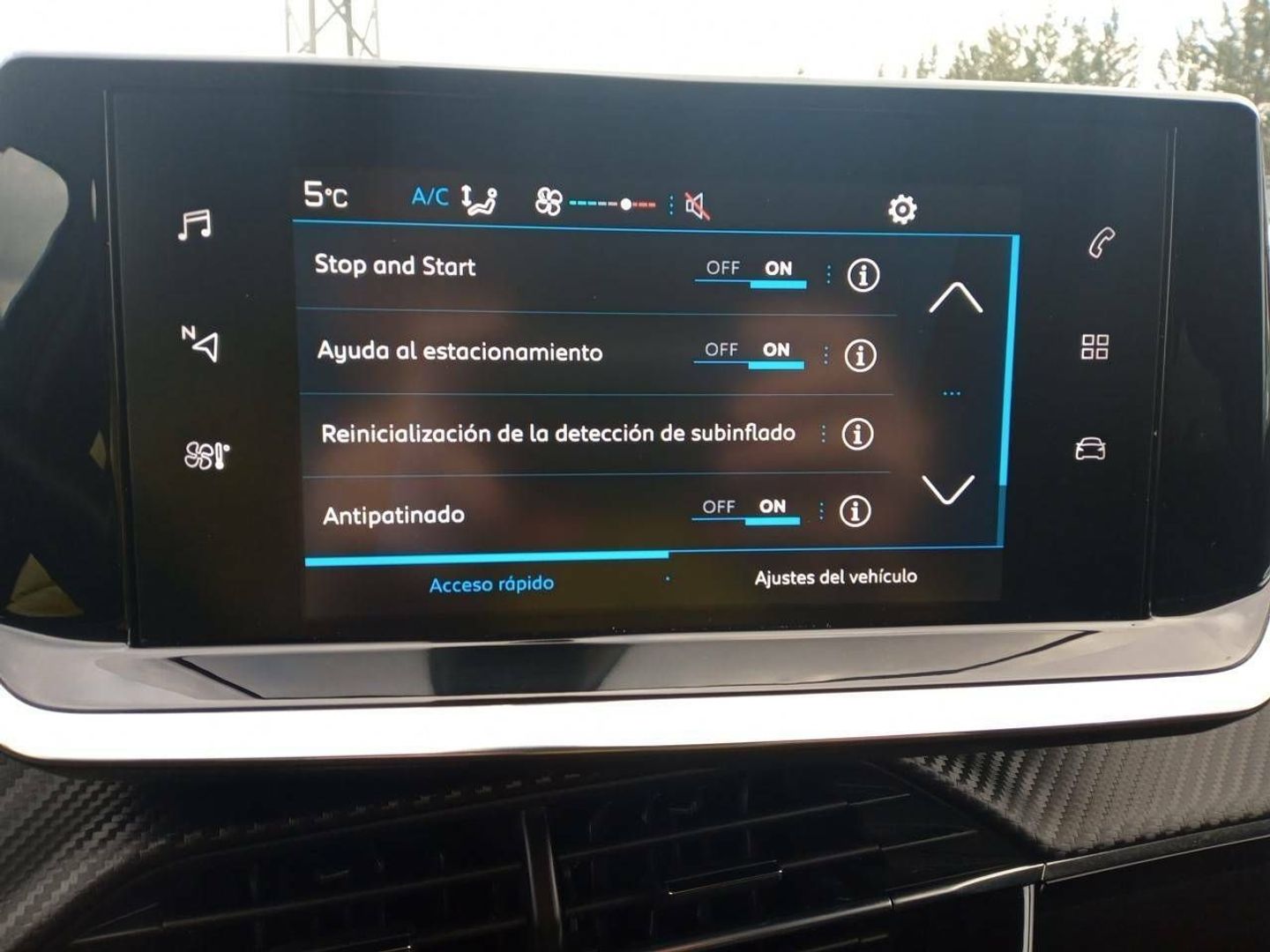 Peugeot 2008 Puretech 100 S&S Active Pack 75 kW (100 CV)