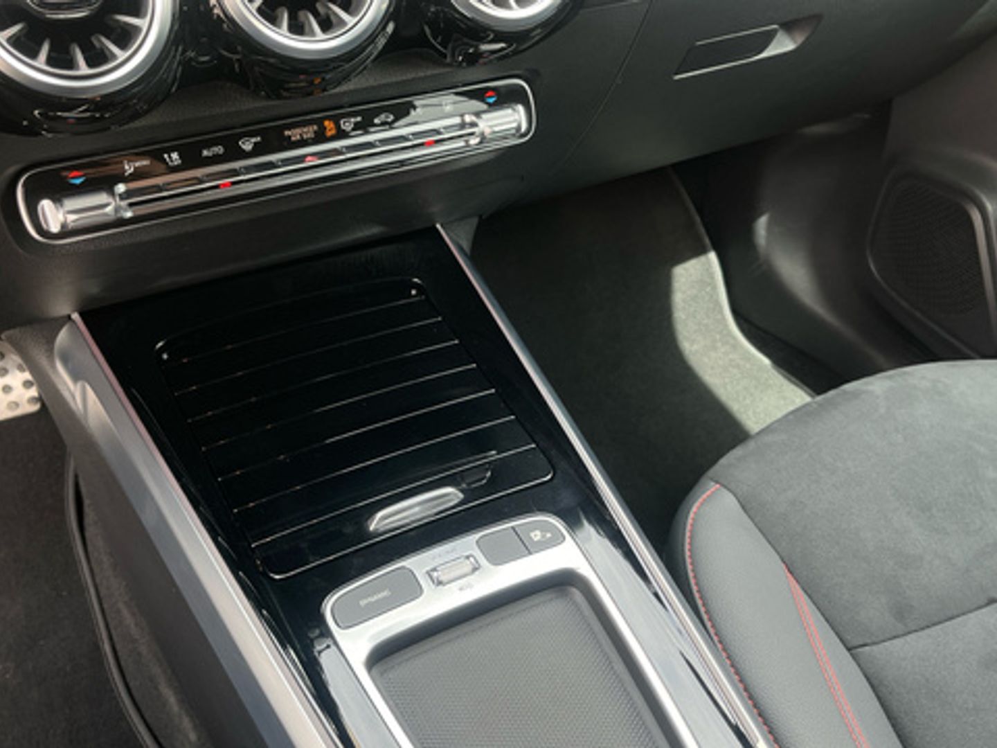 Mercedes-Benz EQB EQB 250+ 140 kW (190 CV)