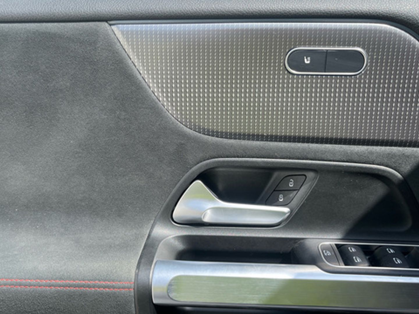 Mercedes-Benz EQB EQB 350 4Matic 215 kW (292 CV)