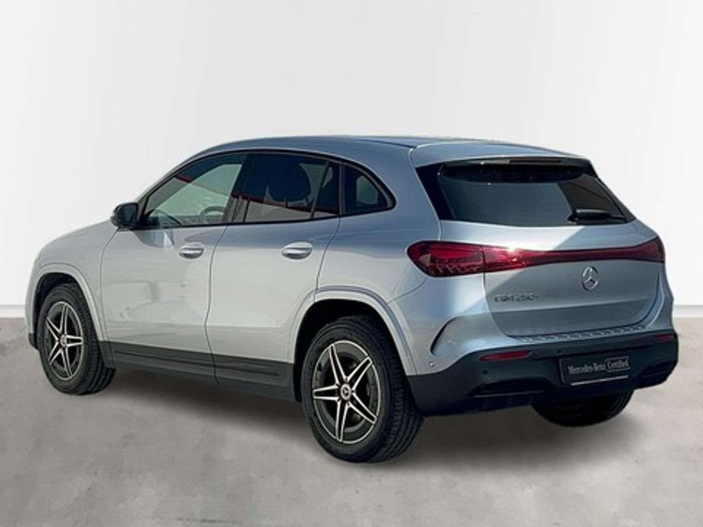 Mercedes-Benz EQA 250+ 140 kW (190 CV)