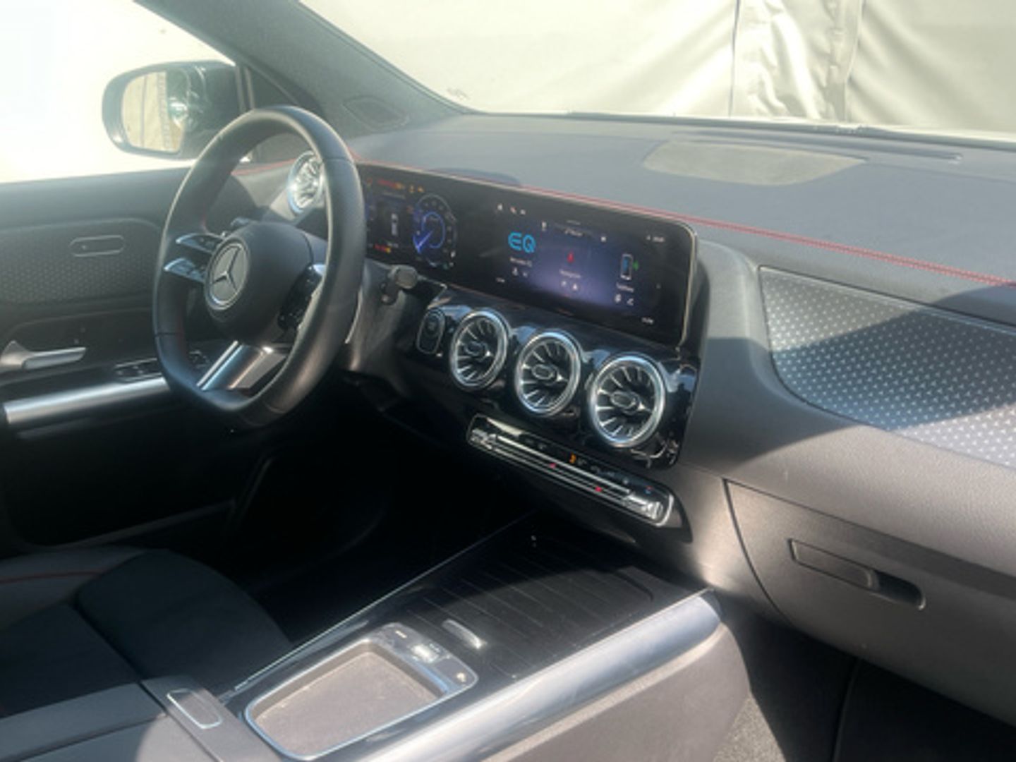 Mercedes-Benz EQA 250+ 140 kW (190 CV)