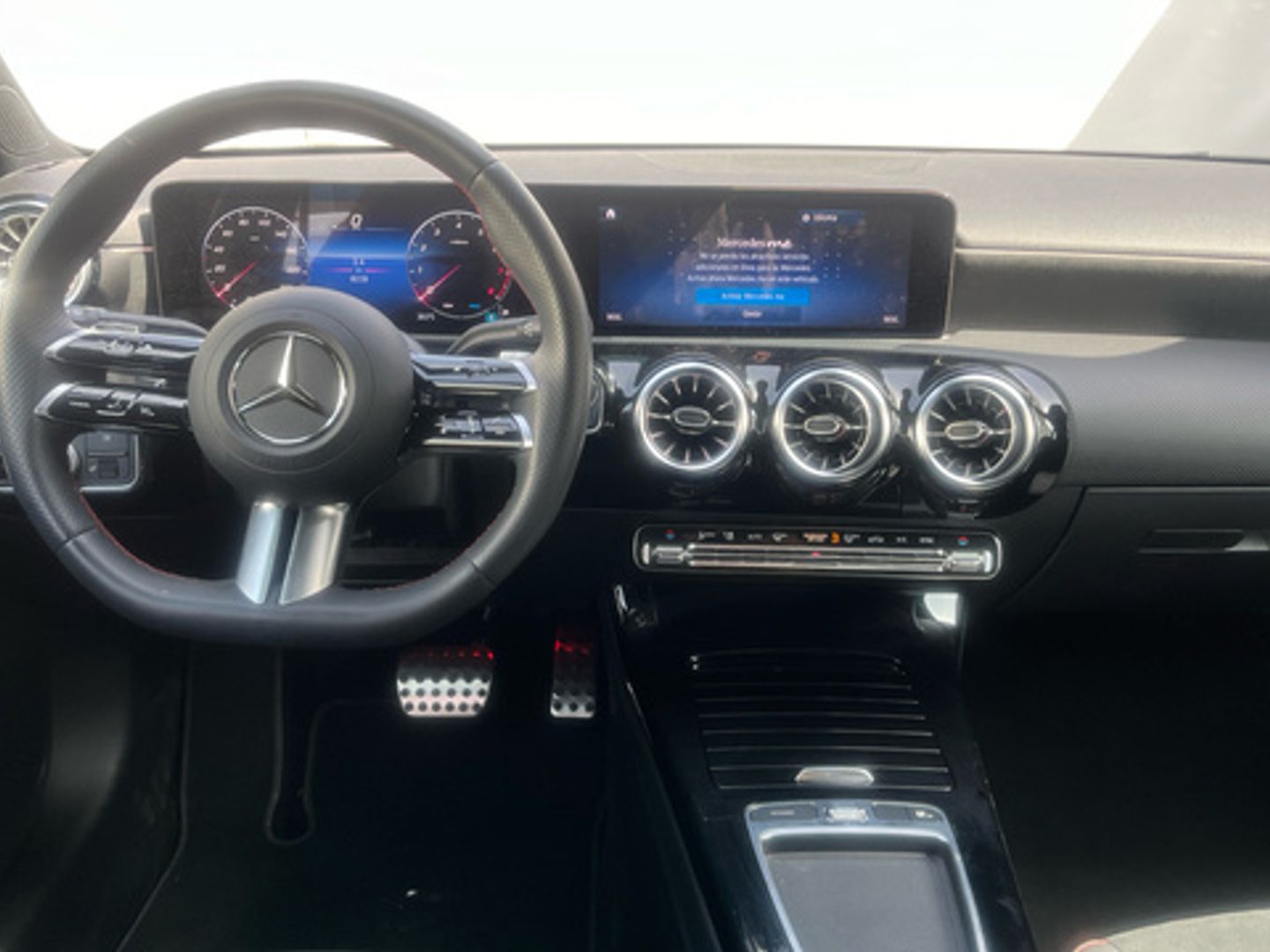 Mercedes-Benz Clase A 180 100 kW (136 CV)
