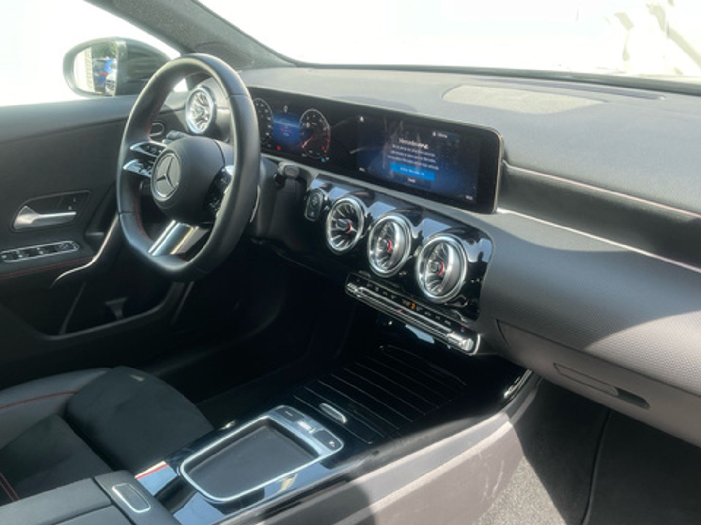 Mercedes-Benz Clase A 180 100 kW (136 CV)