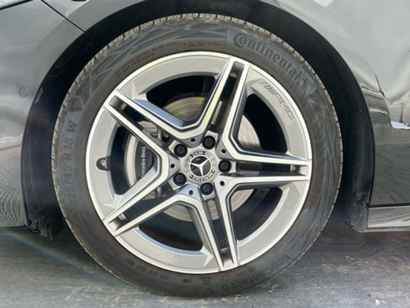 Mercedes-Benz Clase A 180 100 kW (136 CV)