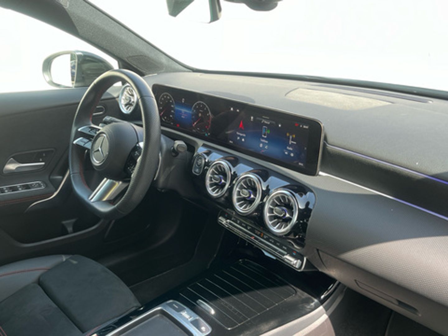 Mercedes-Benz Clase A 180 100 kW (136 CV)