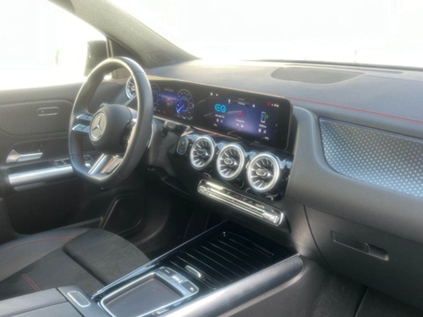Mercedes-Benz EQA 250+ 140 kW (190 CV)