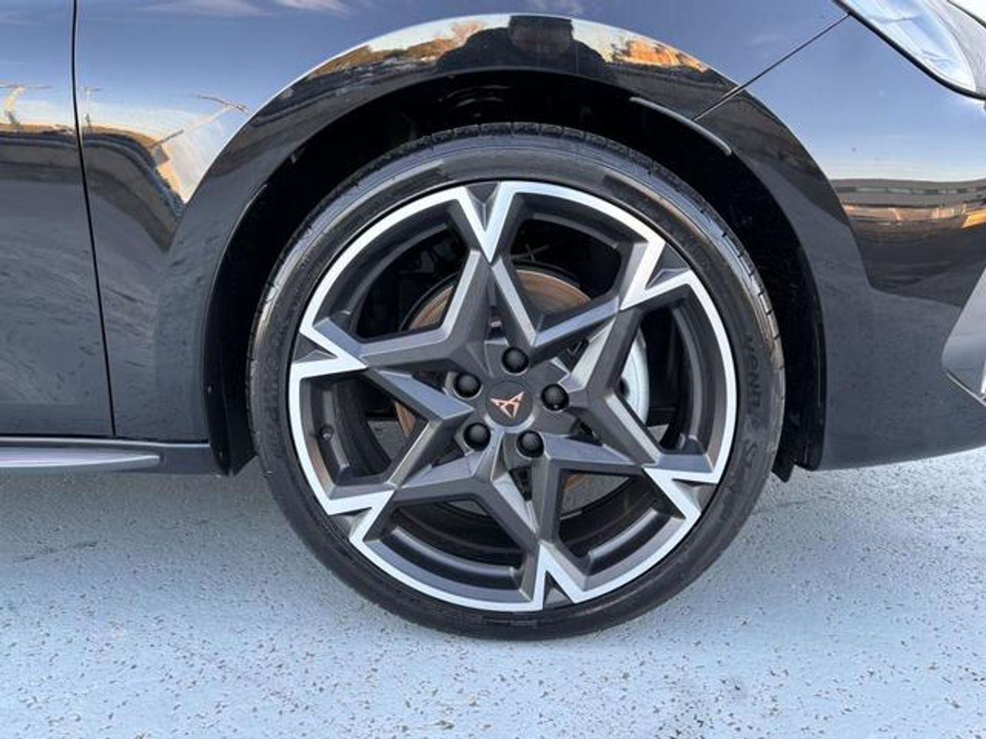 CUPRA Leon Sportstourer 1.5 eTSI DSG 110 kW (150 CV)