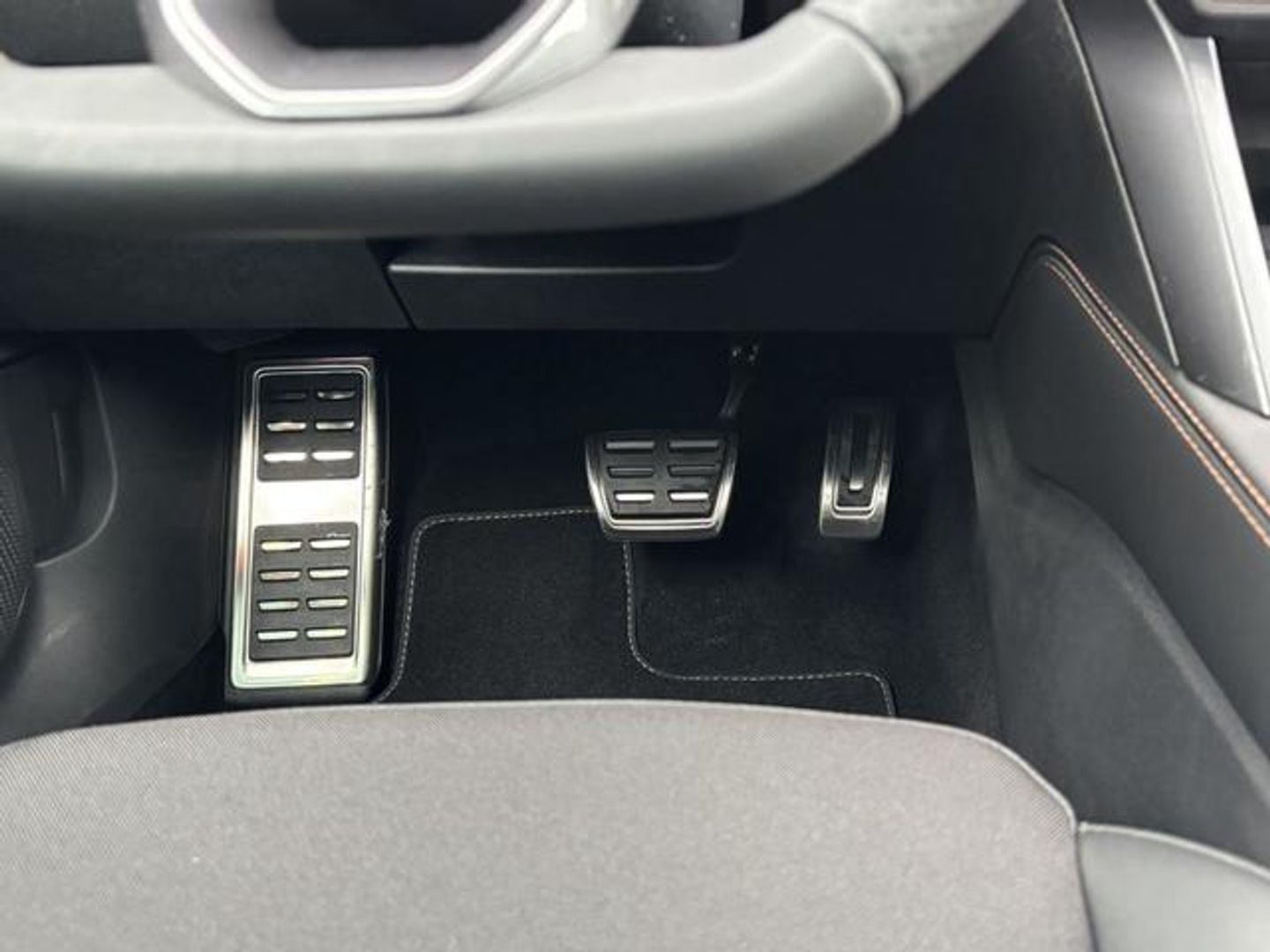 CUPRA León 1.5 eTSI DSG 110 kW (150 CV)