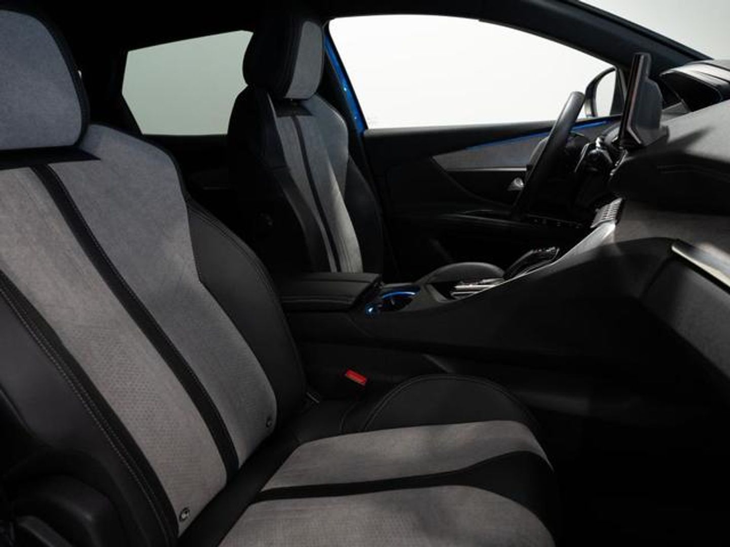 Peugeot 3008 Hybrid 225 GT e-EAT8 165 kW (225 CV)