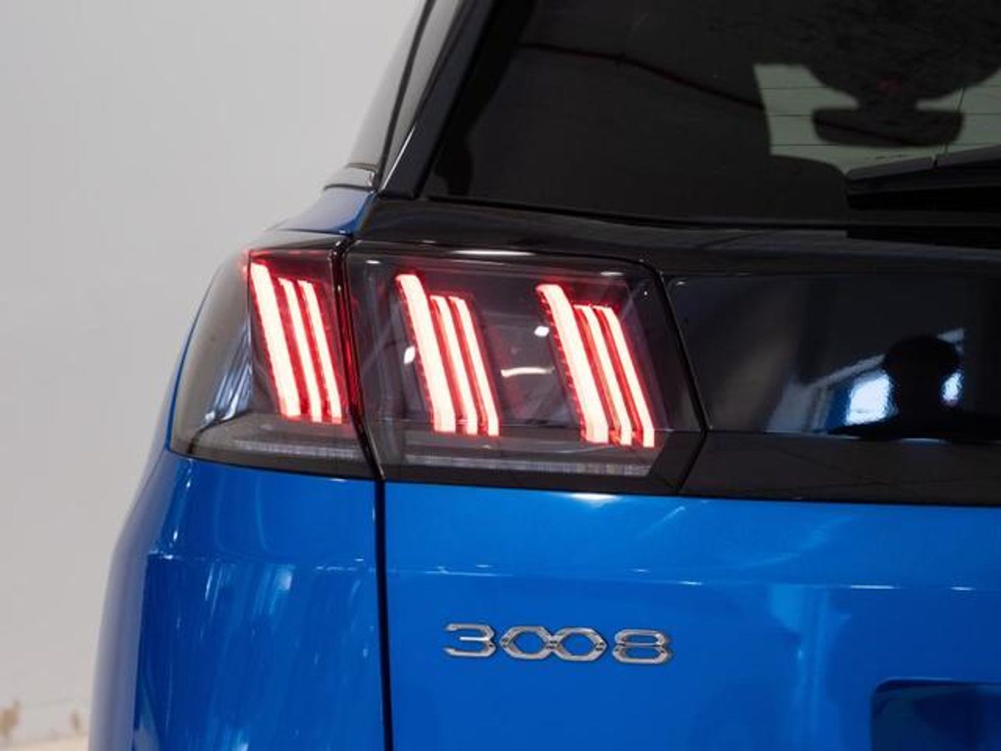 Peugeot 3008 Hybrid 225 GT e-EAT8 165 kW (225 CV)
