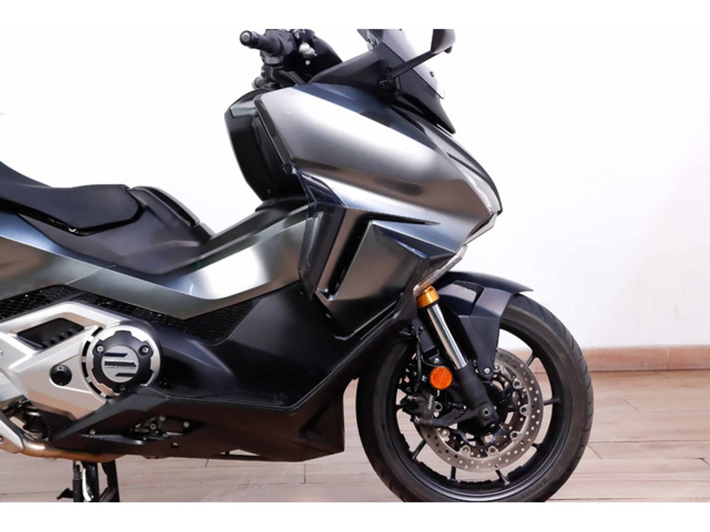 Honda Forza 750