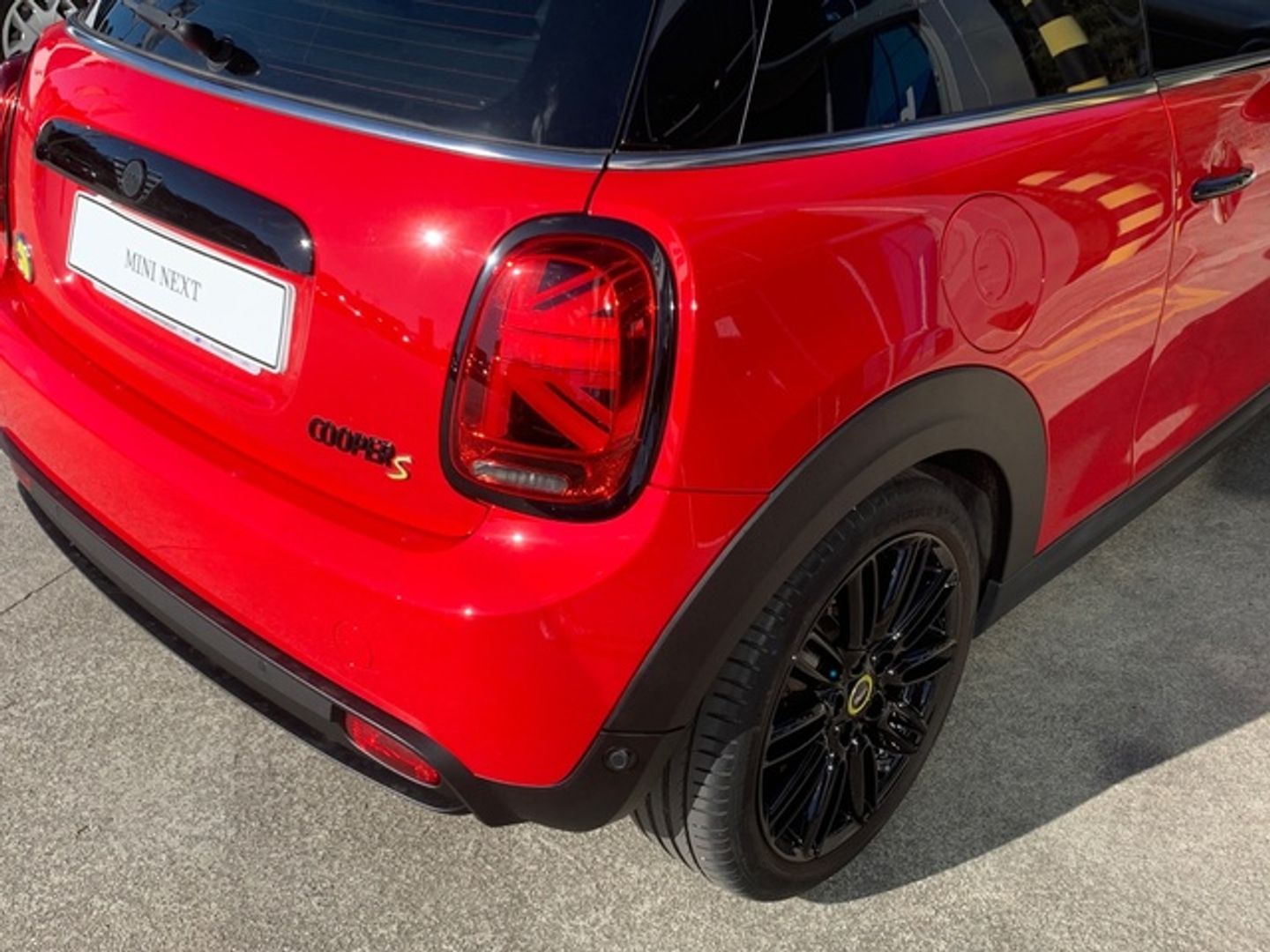 MINI MINI 3 Puertas Cooper SE 135 kW (184 CV)