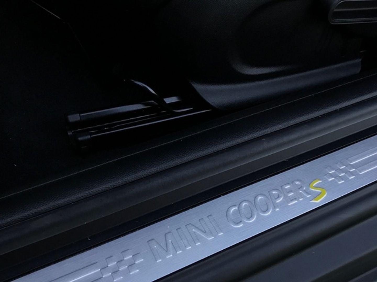 MINI MINI 3 Puertas Cooper SE 135 kW (184 CV)