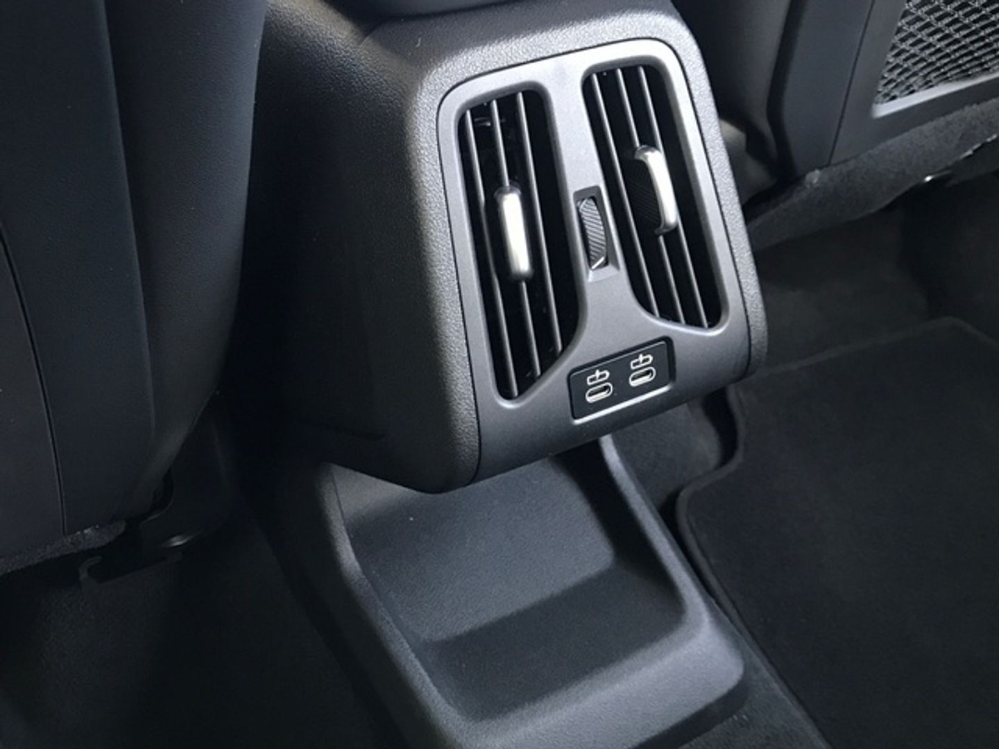 BMW X1 sDrive20i 125 kW (170 CV)