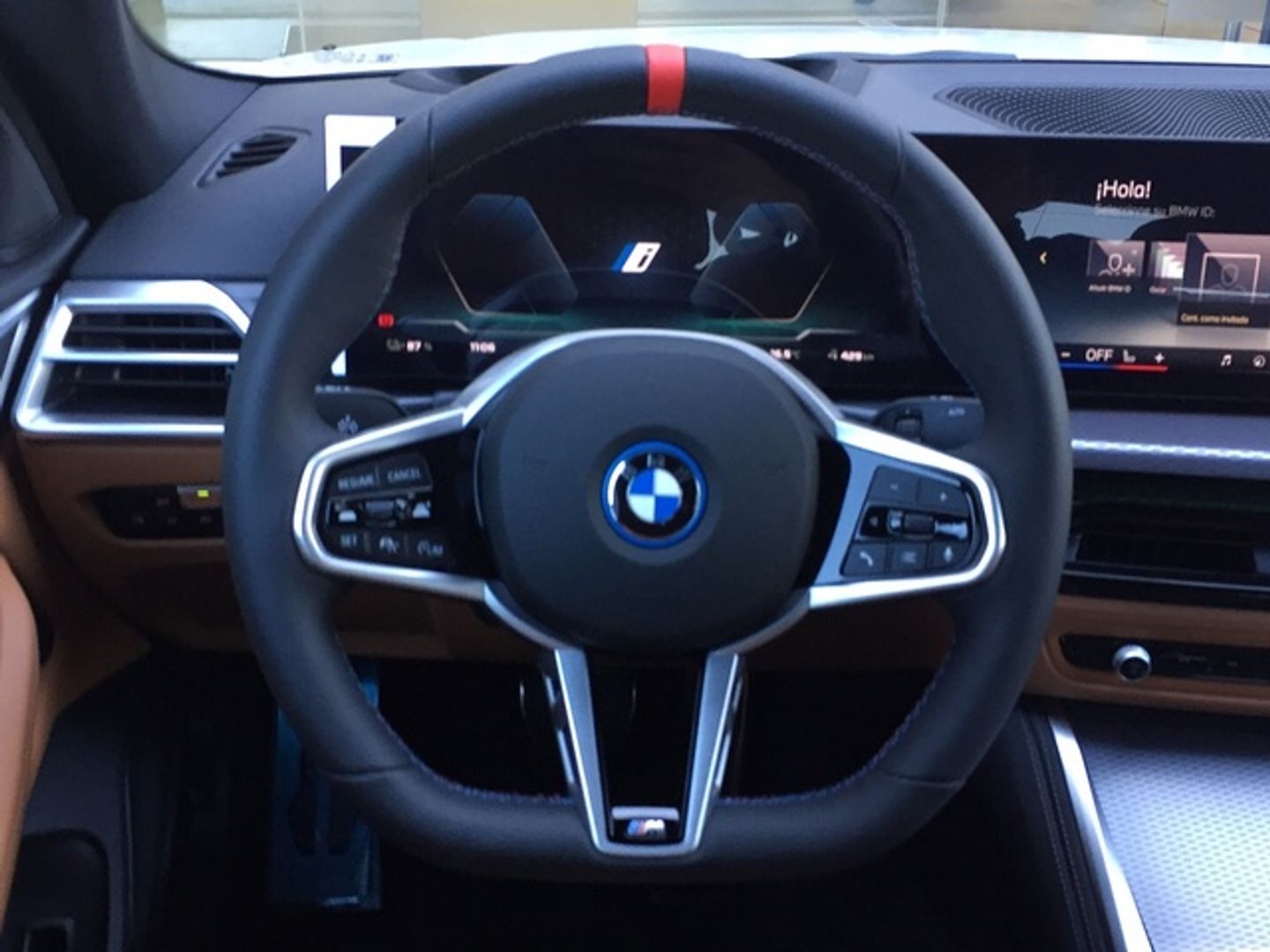 BMW i4 M50 400 kW (544 CV)