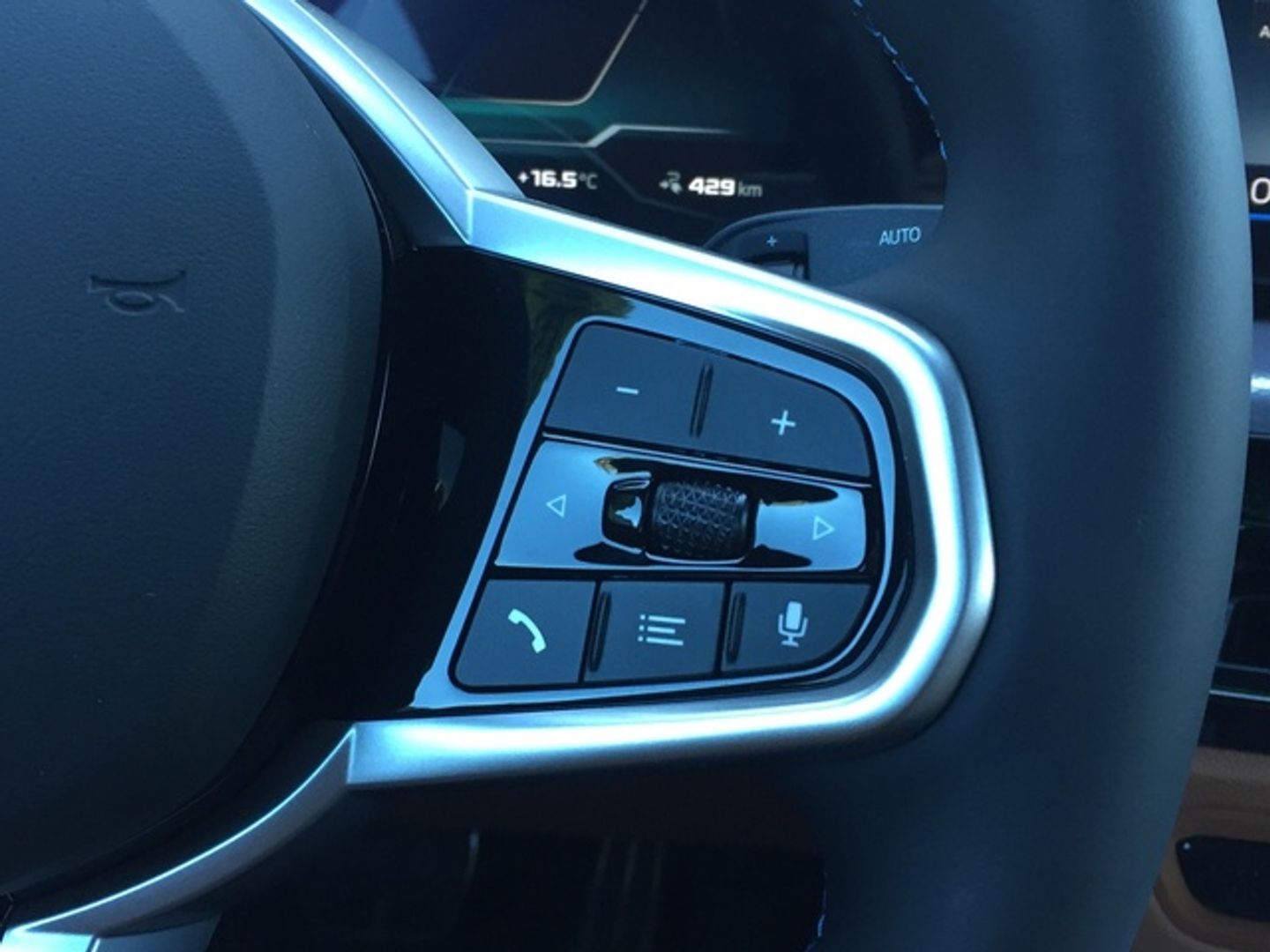 BMW i4 M50 400 kW (544 CV)