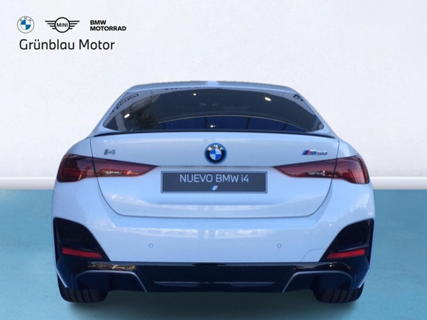 BMW i4 M50 400 kW (544 CV)