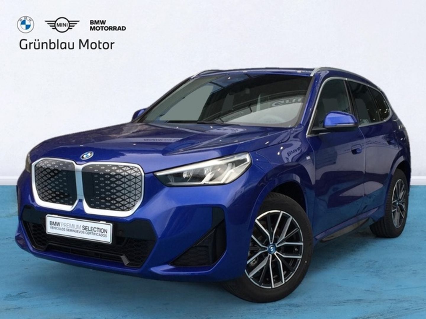 BMW iX1 eDrive20 150 kW (204 CV) Azul All Terrain / Pick-up