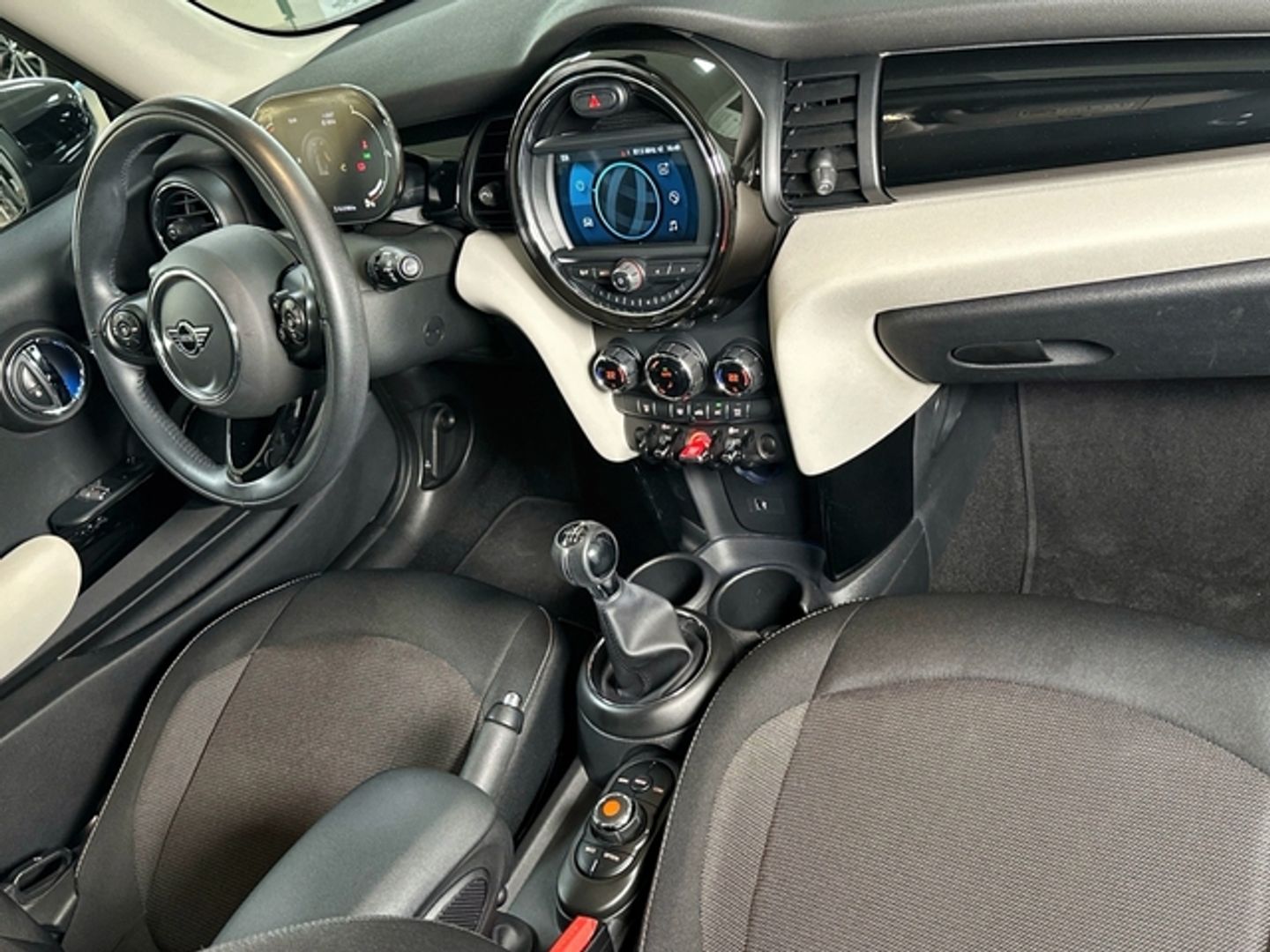 MINI MINI 3 Puertas Cooper 100 kW (136 CV)