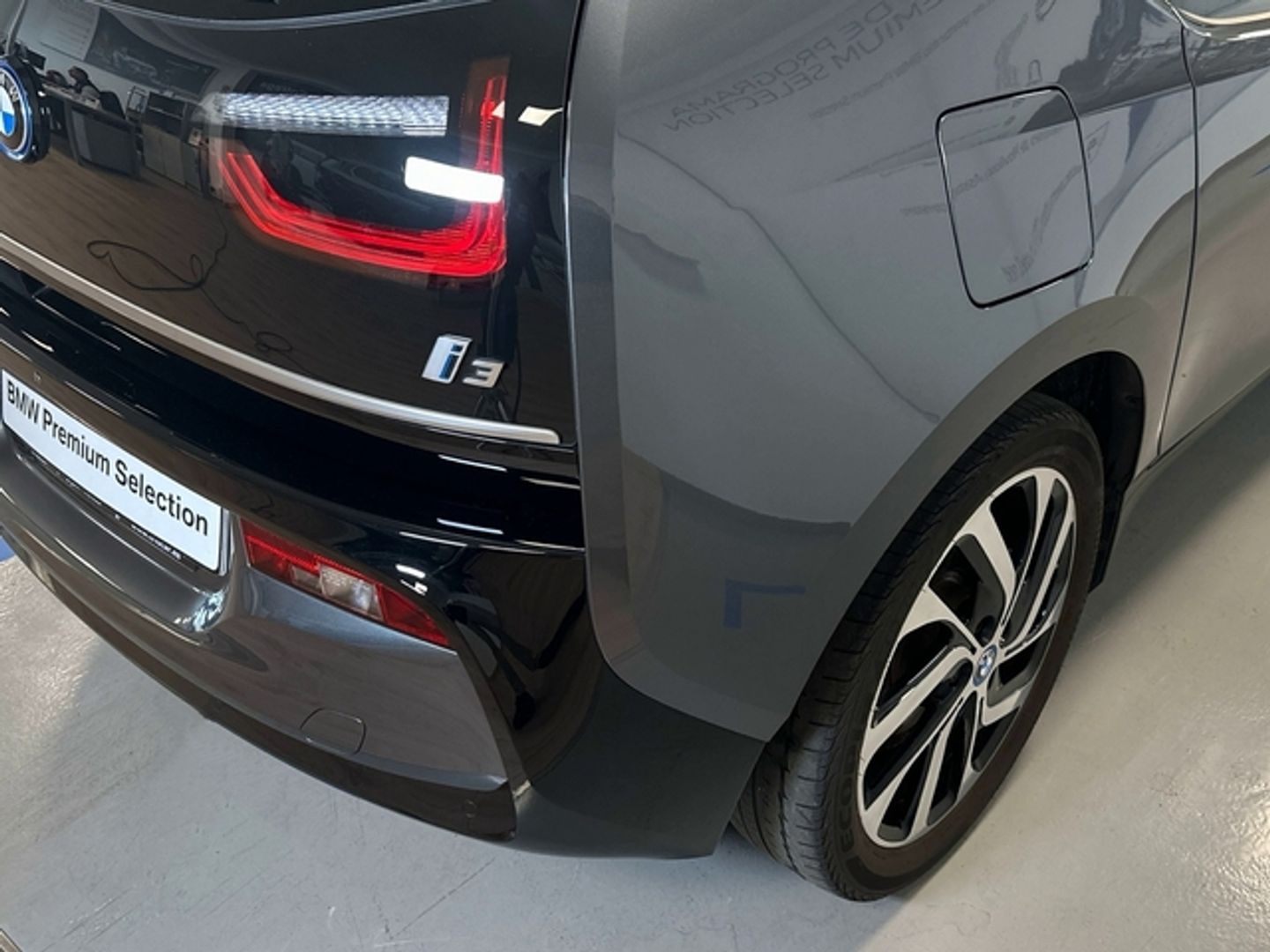 BMW i3 120Ah 125 kW (170 CV)
