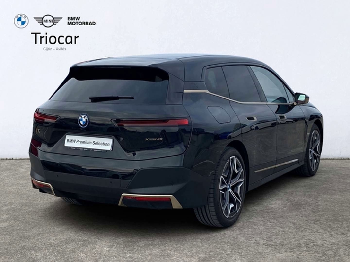 BMW iX xDrive40 240 kW (326 CV)