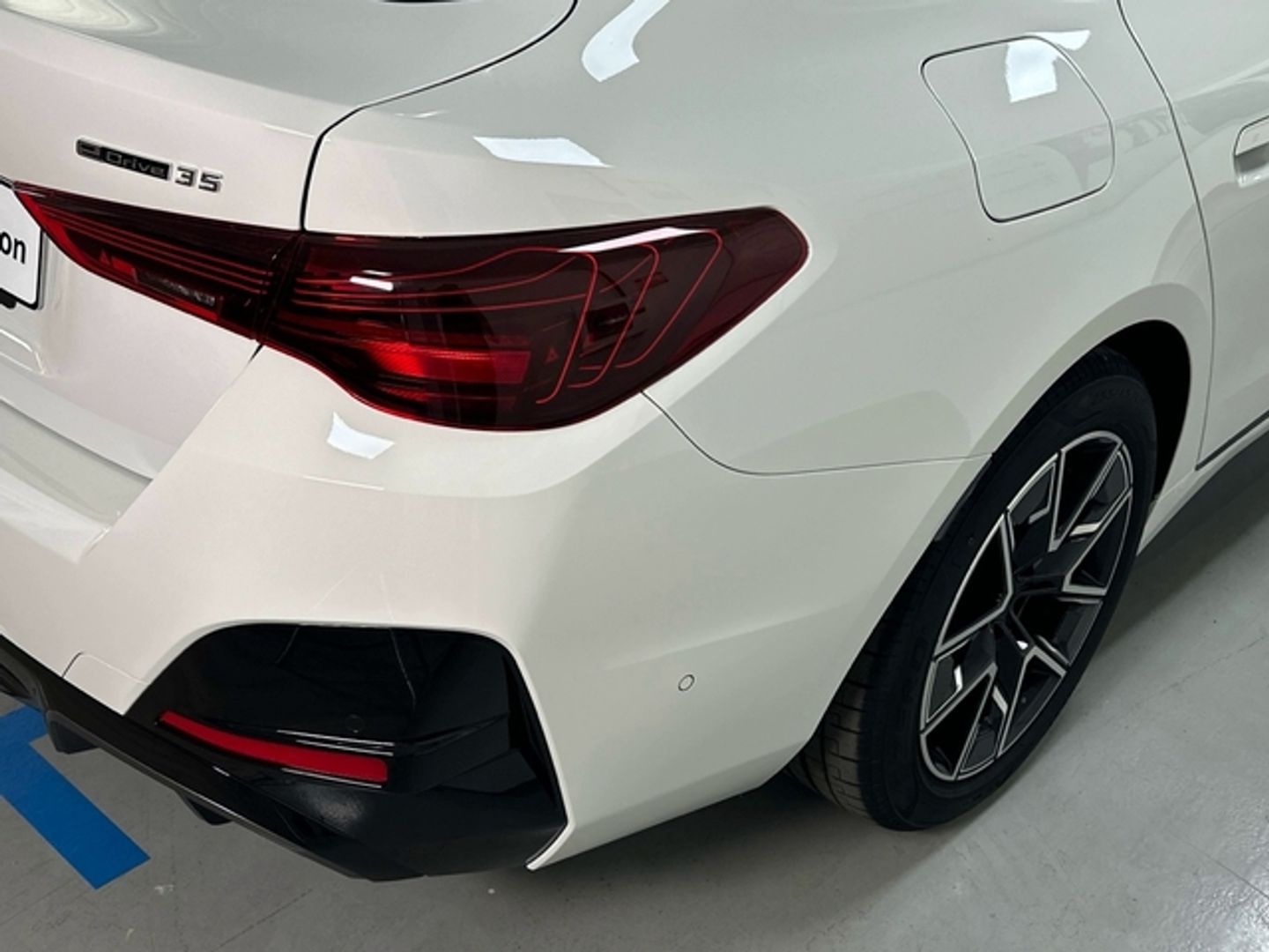 BMW i4 eDrive35 210 kW (286 CV)