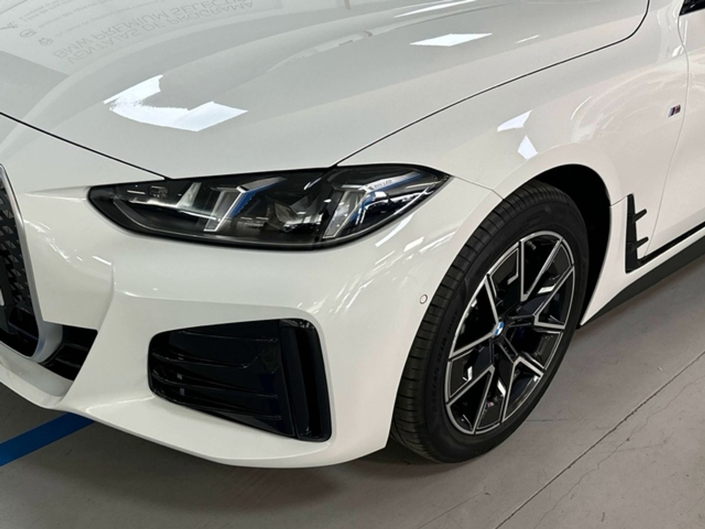 BMW i4 eDrive35 210 kW (286 CV)