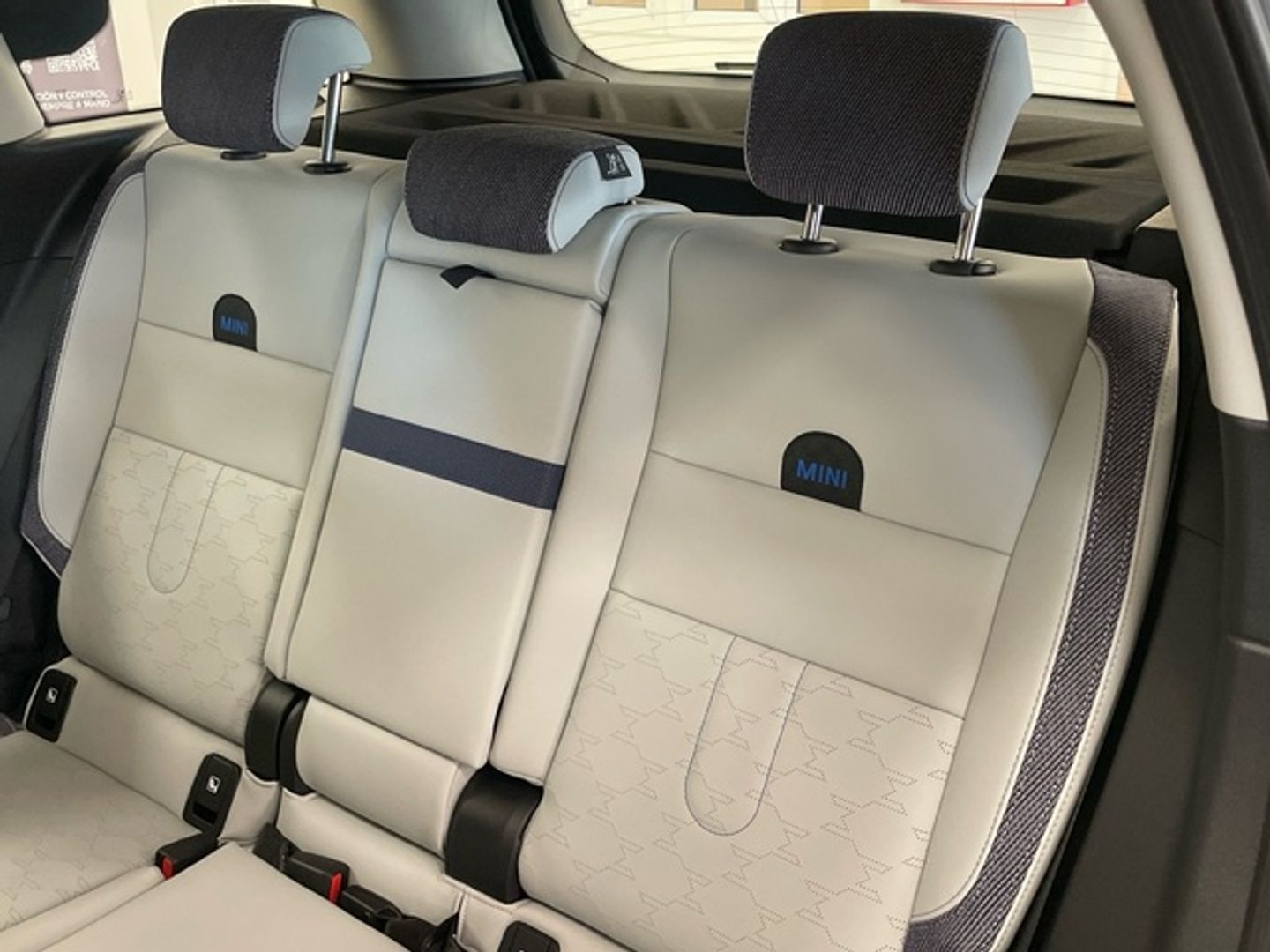 MINI MINI Countryman C 125 kW (170 CV)
