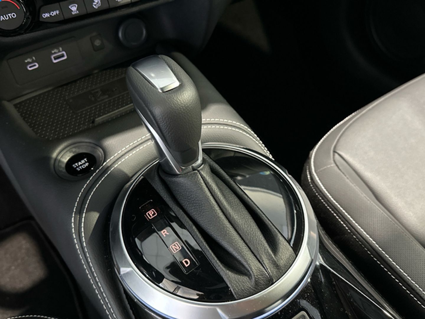 Nissan Juke 1.6 Hybrid Tekna 105 kW (143 CV)