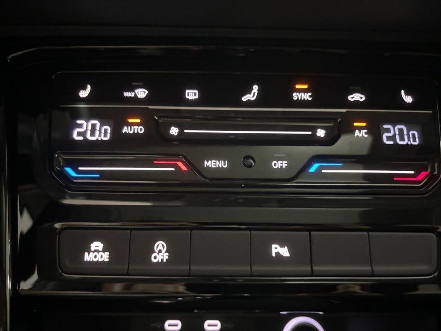Volkswagen Touran R-Line 2.0 TDI 110 kW (150 CV) DSG